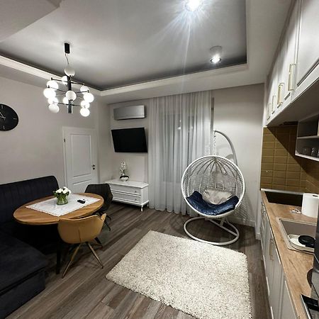 City Apartments Satu Mare Bagian luar foto